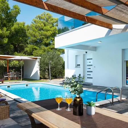 Franko Villa