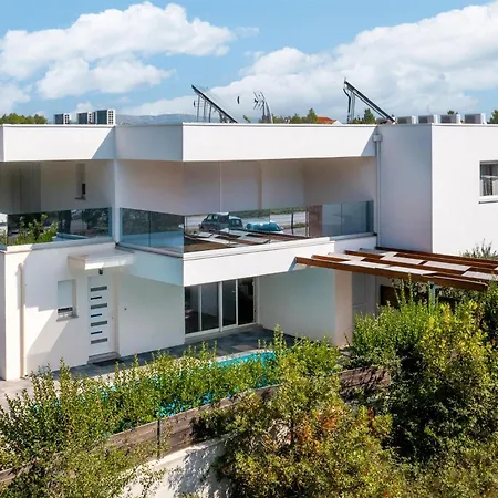 Villa Franko Srima